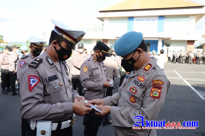 Kontrol dan Cegah Pelanggaran Anggota, Propam Polres Karangasem Gelar Ops Gaktibplin