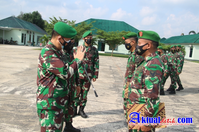 Lepas Anggota Pindah Satuan, Dandim : Tetap Jaga Silaturahmi