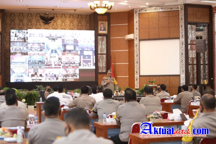 Kapolda Sumut dan jajaran ikuti apel kasatwil tahun 2020 secara virtual conference