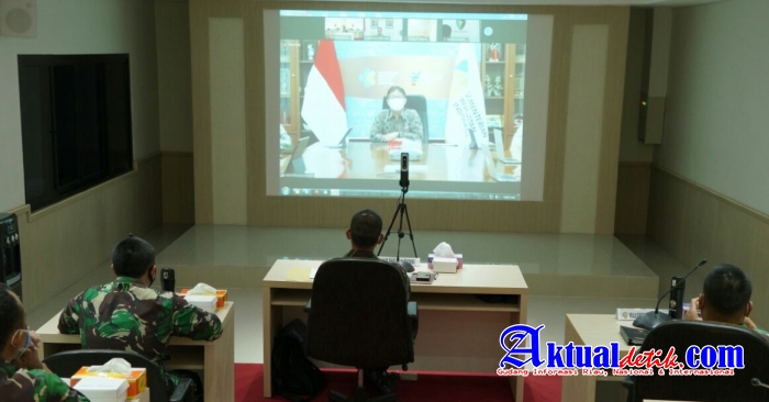 Rapat Monitoring Pelaksanaan Vaksinasi Covid-19 Targetkan 38 Juta Orang Pada Tahap Kedua