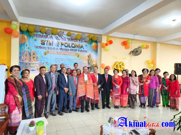 Anggota DPR RI Komisi XIII Dr Maruli Siahaan Menghadiri Perayaan Ulang Tahun ke-48 STM 2 Polonia