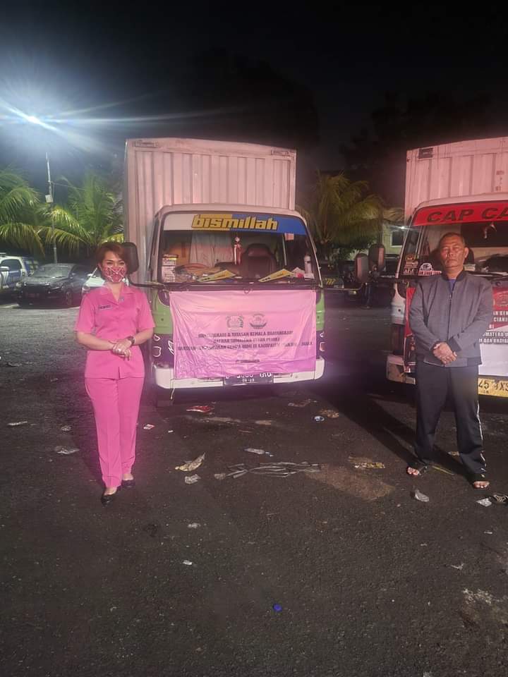 Polda Sumut Serahkan Bantuan Kemanusiaan Untuk Korban Bencana di Cianjur