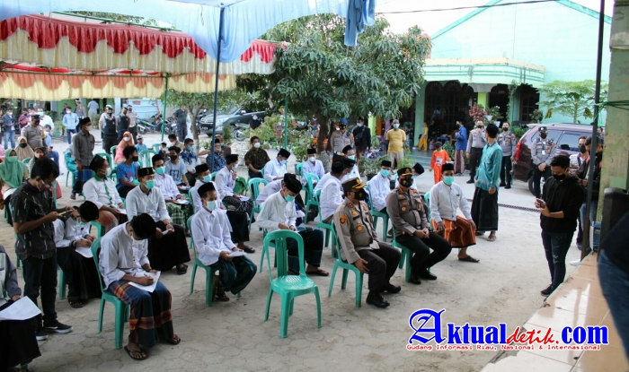 Polresta Pekanbaru Gelar Gerai Vaksin Untuk Kelompok Rentan Penularan Covid 19 di Ponpes Nurul Huda
