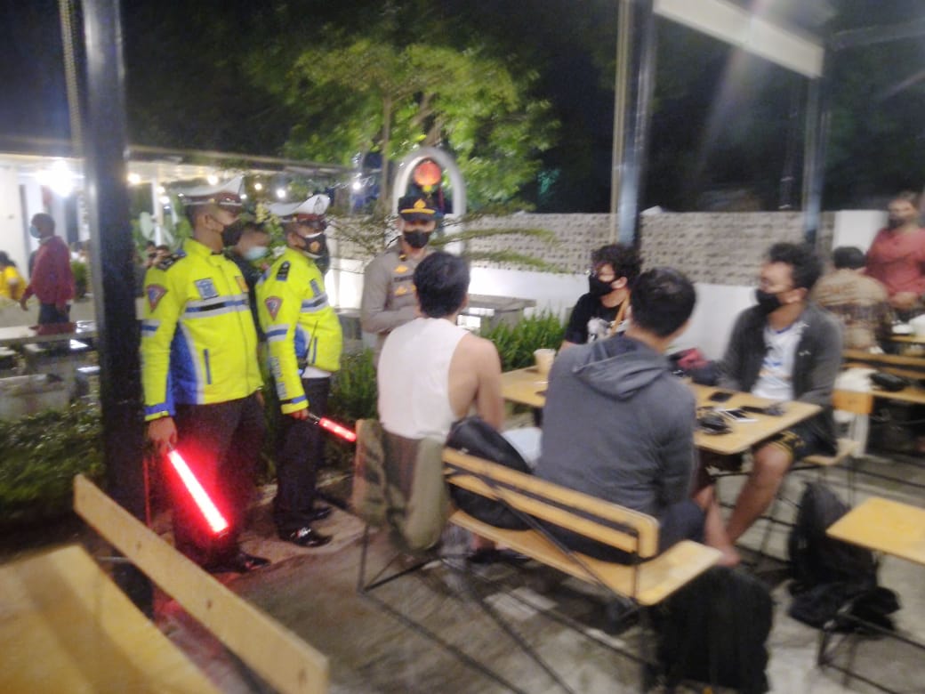 Untuk memutus rantai penyebaran Covid-19 polres Pematangsiantar rutin melakukan Ops yustisi.