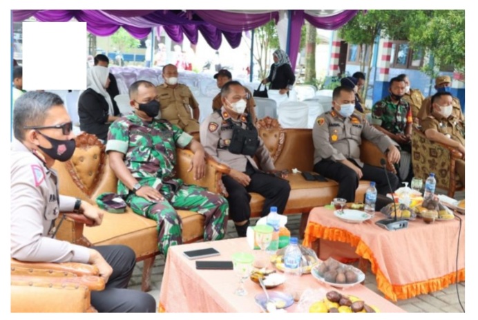 Kapolres Pelabuhan Belawan Tinjau Vaksinasi Anak Di Paya Bakung