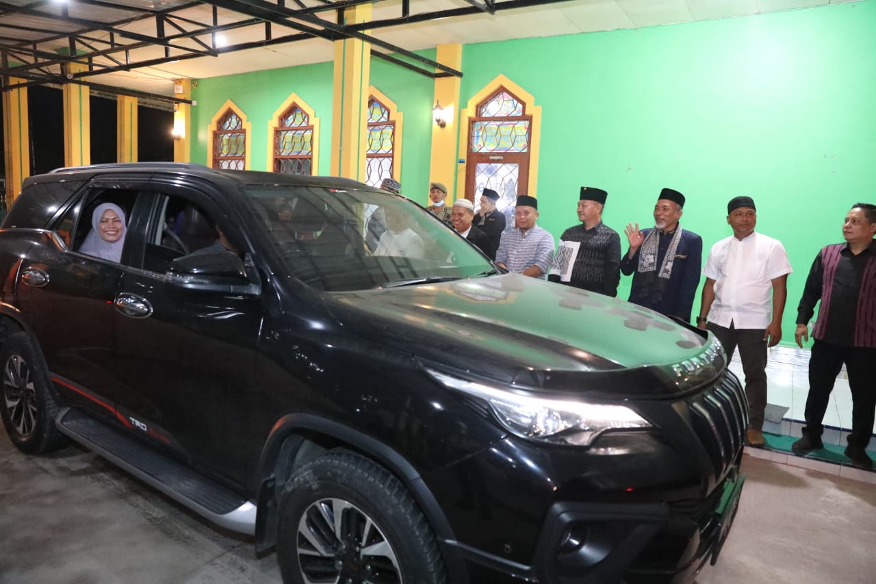 Bupati Taput Lepas Takbiran Idul Adha 1443 H Mari kita Jaga Taput ini sebagai miniaturnya Pancasila