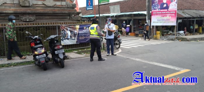 Cegah Penyebaran Covid-19 Bagikan Masker di Pasar Tradisional Makin di Gencarkan