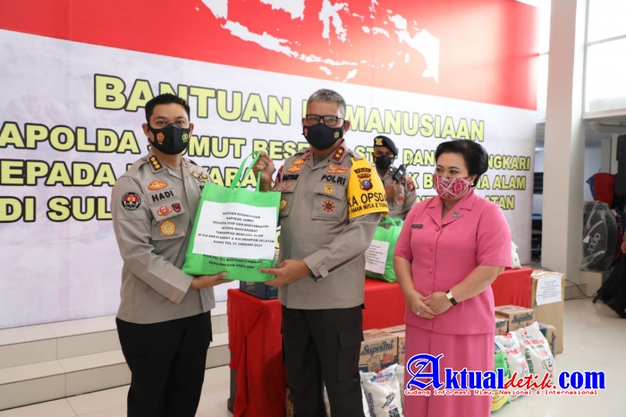 Kapolda Sumut dan Ketua Bhayangkari Serahkan Bantuan Kemanusiaan