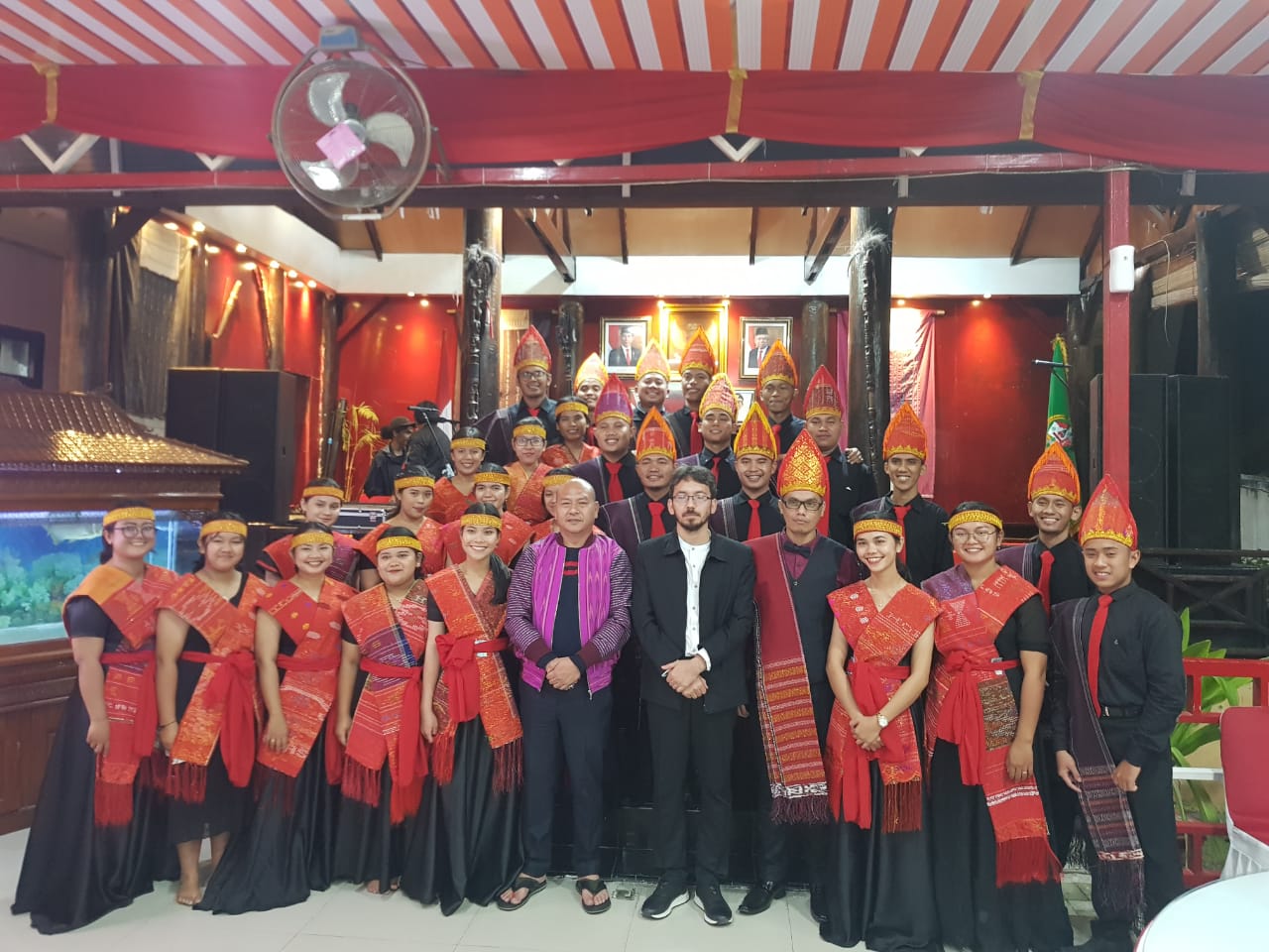 Bupati Taput berangkatkan Silindung Ecclesia Choir menuju Kompetisi International