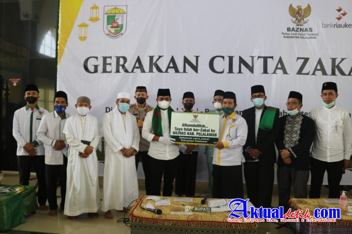 Bupati H.Zukri Harapkan Gerakan Cinta Zakat Sampai Kedesa di Kabupaten Pelalawan