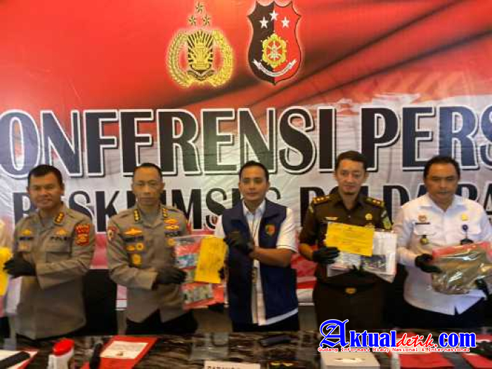 Tim Saber Pungli Amankan Pelaku Pungli Di Pelabuhan Gilimanuk