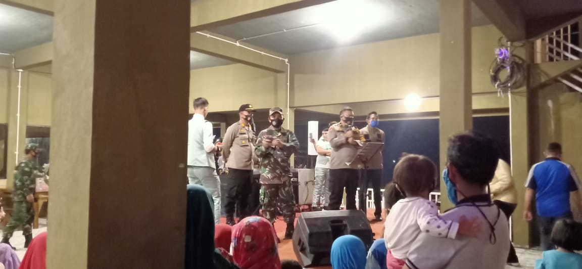 Polresta Deli Serdang dan Pemkab Deli Serdang Bubarkan Grand Opening Cafe