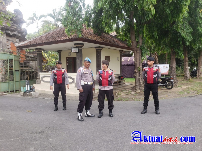 Polda Bali Perketat Pengamanan Kantor KPU Bali