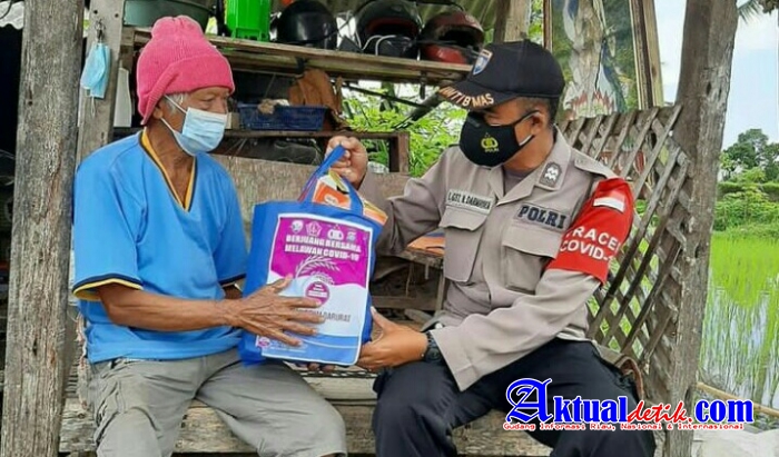 Bansos Dari Kapolri Terus Disalurkan Kepada Masyarakat Kurang Mampu Yang Terimbas PPKM Level-3