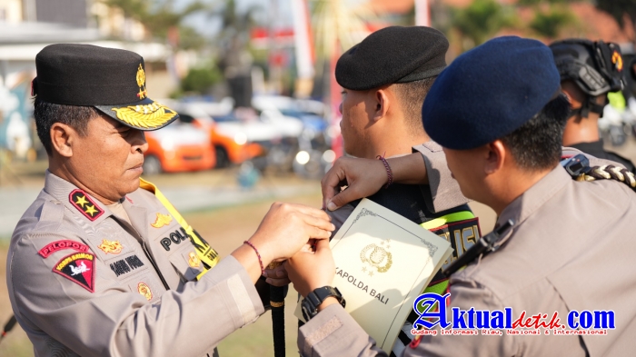 Kapolda Bali Pimpin Apel Gelar Pasukan Ops Mantap Brata 2023-2024