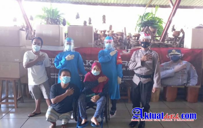 Team Vaksinasi Porles Gianyar Melaksanakan Vaksin Bagi Warga Penyandang Disabilitas