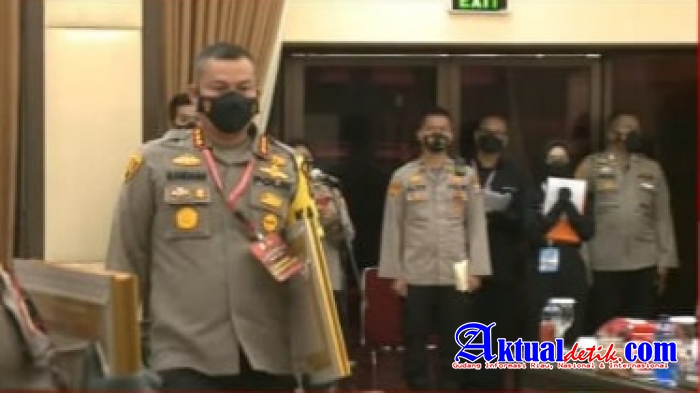 Penghargaan Pelayanan Prima, Kapolresta Pekanbaru Raih Predikat Pertama Secara Nasional