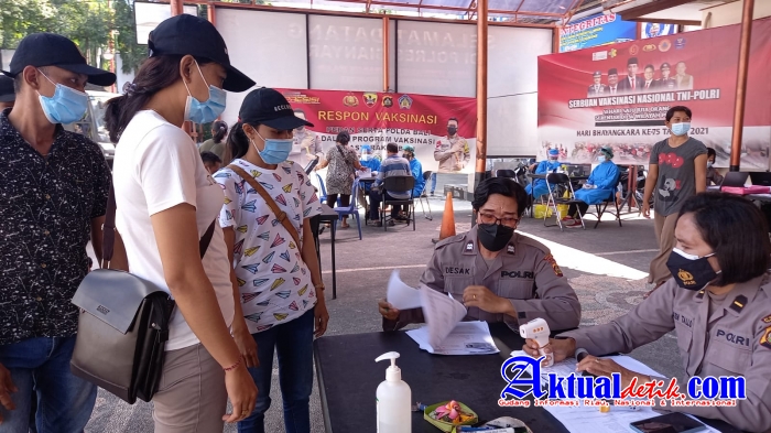 Sukseskan Program Pemerintah, Polres Gianyar Masih Melaksanakan Gerai Vaksin Presisi