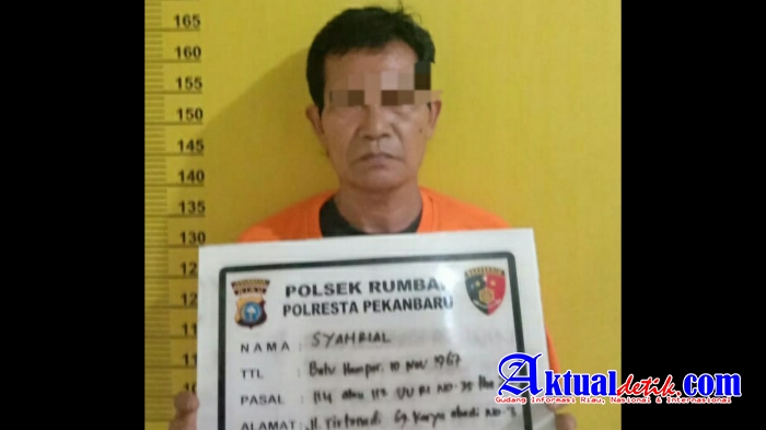 Pengedar Narkotika Jenis Sabu Sedang Berada dalam Pondok Kolam Ikan, Diamankan Polisi