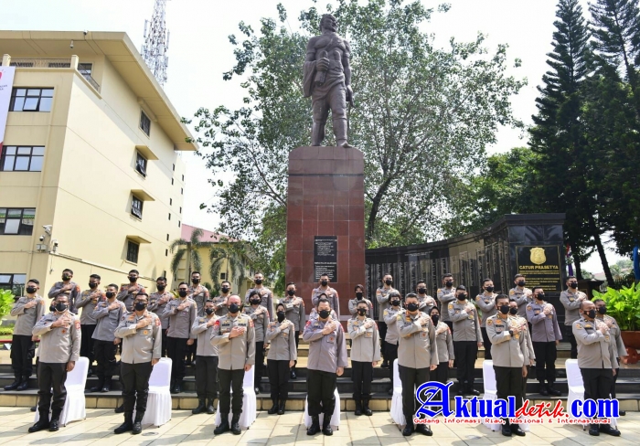 Lepas 37 Perwira Penerima LPDP, Kapolri: Jadikan Bekal Untuk Bangun Indonesia Lebih Maju