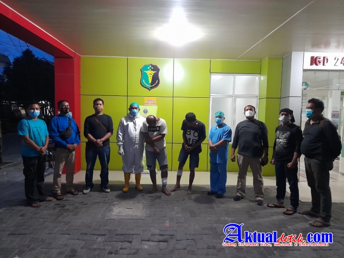 Reskrim Polsek Delitua Ringkus Dua Orang Begal Yang Beraksi Di Semak-Semak