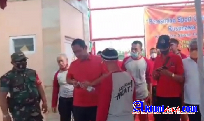 Walikota Semarang Hendrar Prihadi Resmikan Sport Center Lapangan Futsal