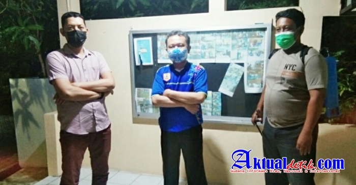 Warga Ketileng Indah RW XI RT 02 Semarang Lakukan Penyemprotan Disinfektan Secara Rutin