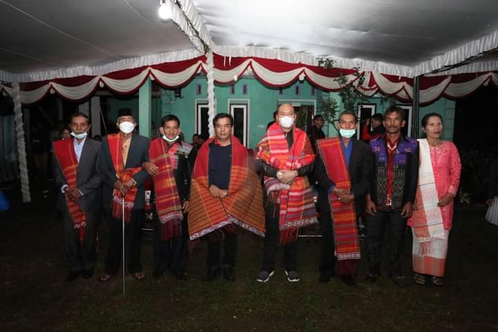 Kunker di Kecamatan Sipoholon Bupati Taput Ajak Warga Ikuti Pelatihan Membuat Pupuk Organik