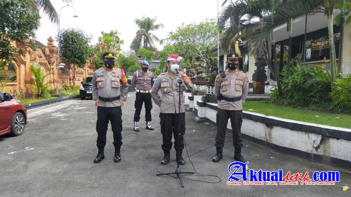Kasat Binmas Polres Gianyar Sampaikan Kolaborasi KRING POLRI dan SIPANDU BERADAT