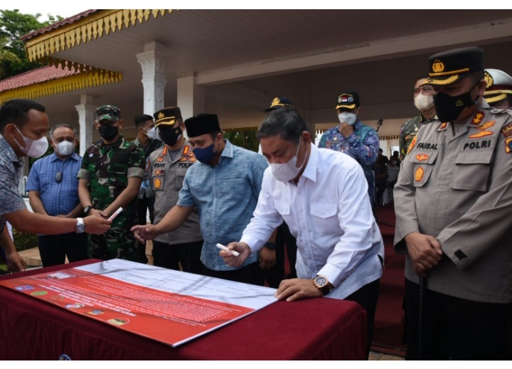 Kapolresta Deli Serdang Kombes.Pol Irsan Sinuhaji Menghadiri Deklarasi Damai Calon Kepala Desa