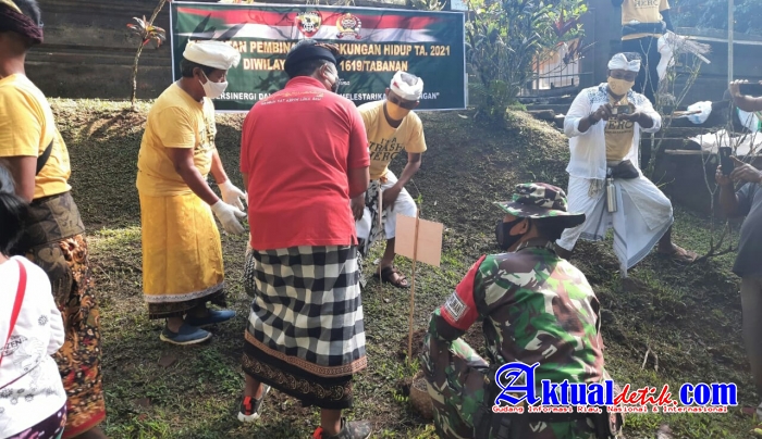Kodim Tabanan Gelar Kegiatan Pembinaan lingkungan hidup dengan Penanaman Pohon