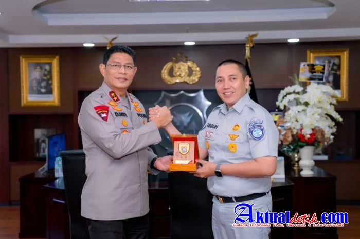 Polda Sumbar Berkolaborasi Dengan PT Jasaraharja Untuk Tingkatkan Keselamatan Lalu Lintas Di Jalan