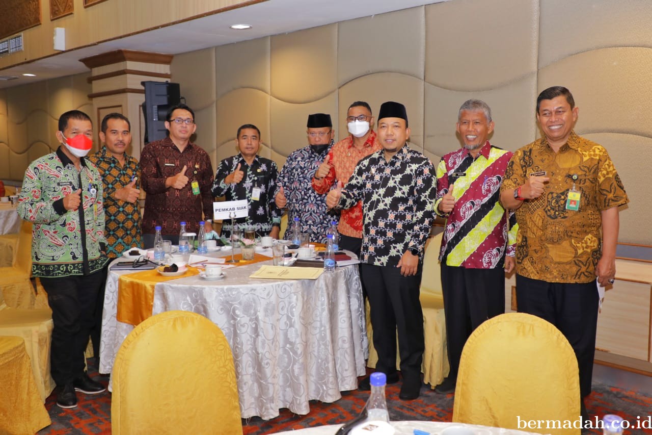 Wabup Siak, Husni Hadiri Sosialisasi Penilaian Pelayanan Publik