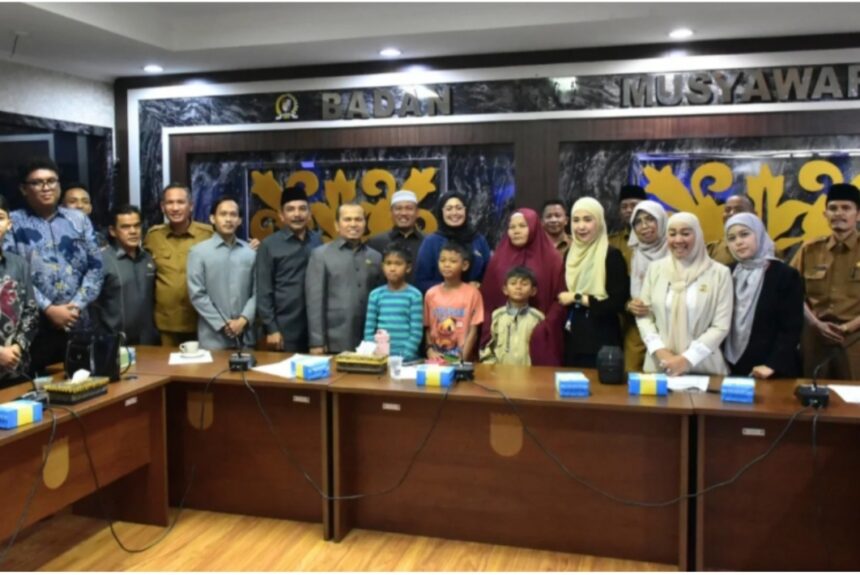 Komisi III DPRD Pekanbaru Perkuat Komunikasi Sekolah dan Orang Tua Lewat Forum Mediasi