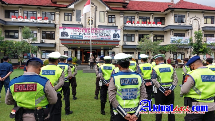 Polres Gianyar Amankan Sidang Sengketa Perdata Laba Pura Samuantiga di Pengadilan Negeri Gianyar
