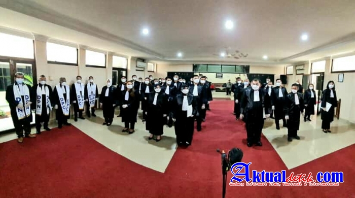 36 Advokat asal DPC Peradi SAI Batam Dilantik dan Diangkat Sumpah di Pengadilan Tinggi Pekanbaru