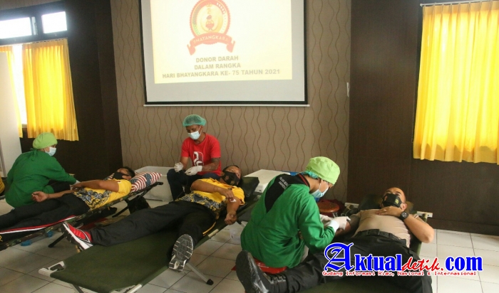 Polres Gianyar Gelar Bhakti Sosial Donor Darah