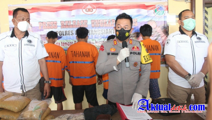Kapolres PematangSiantar Pimpin Press Release Ungkap Kasus Narkotika