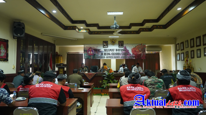 Jumat Curhat, Polda Bali Kunjungi Kantor Desa Batubulan