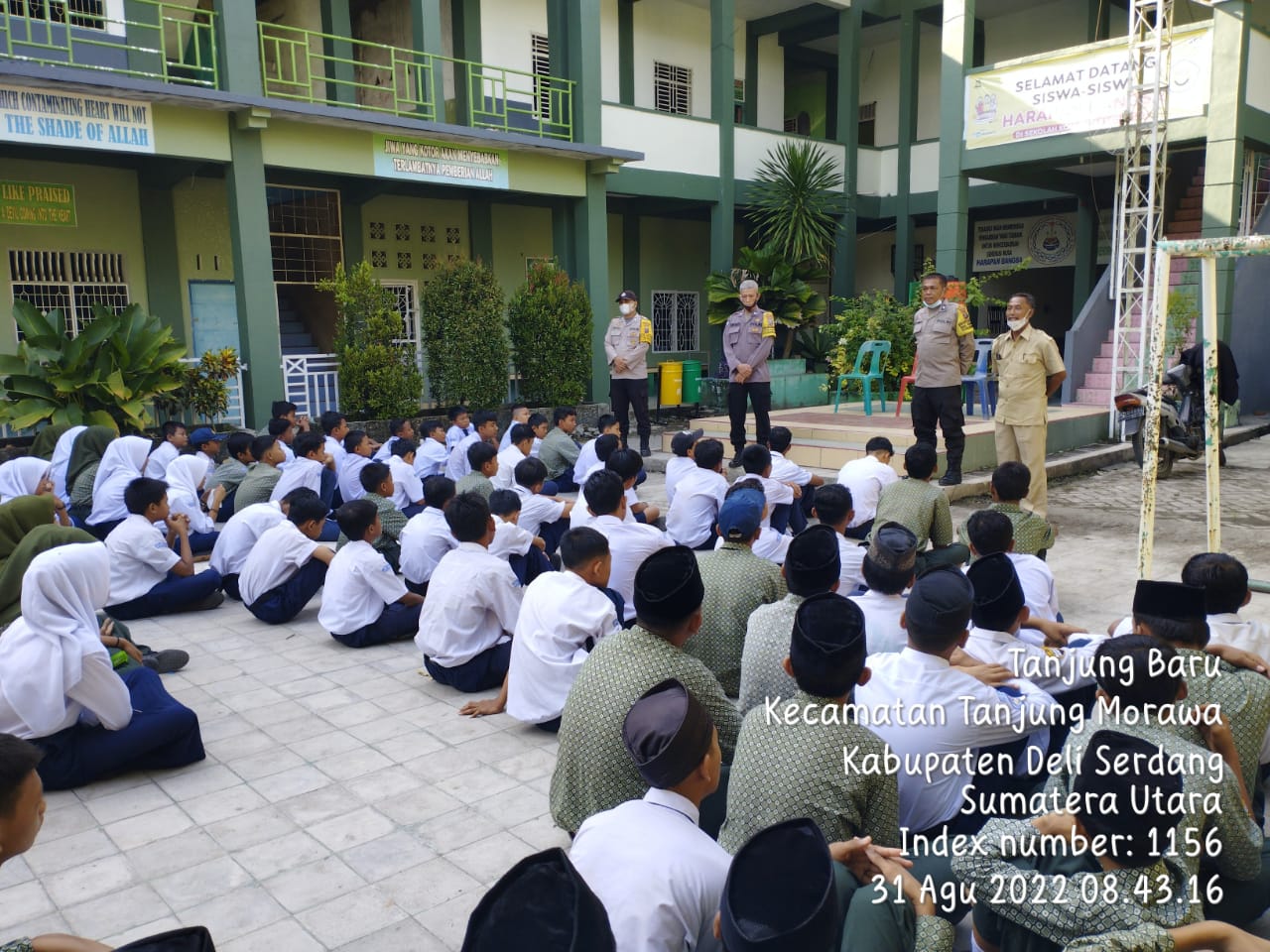 Personil Polsek Tanjung Morawa Sosialisasi Ke Sekolah Tetang Bahaya Keterlibatan Gemot
