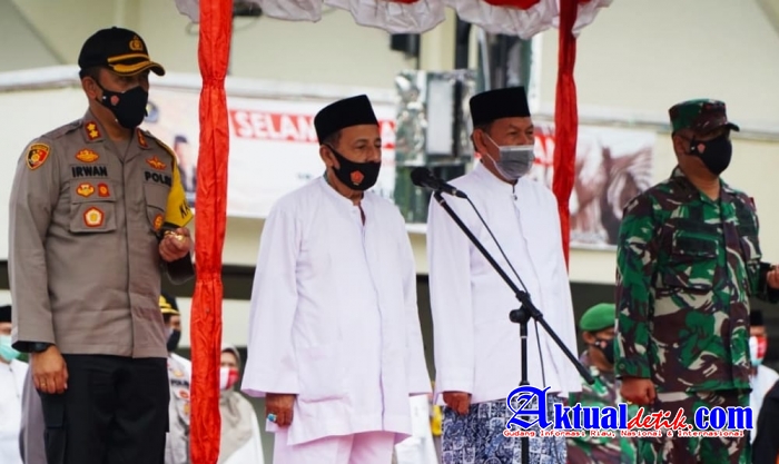 Habib Luthfi, Pembina Apel Siaga Disiplin Protokol Kesehatan Polres Pekalongan