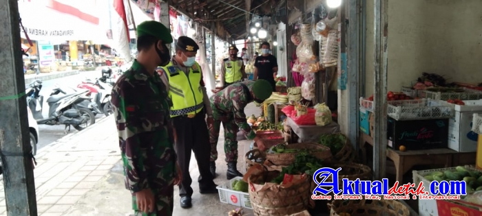 Sinergi TNI-Polri Mengedukasi Masyarakat Dalam Upaya Memutus Penyebaran Covid-19