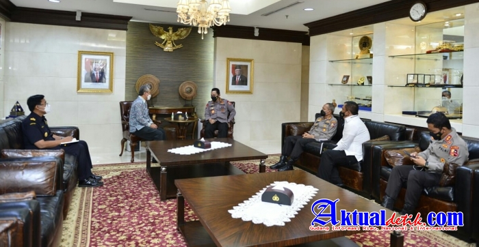 Sowan ke Kapolri, Dirjen Bea Cukai Minta Dukungan Naikan PNBP