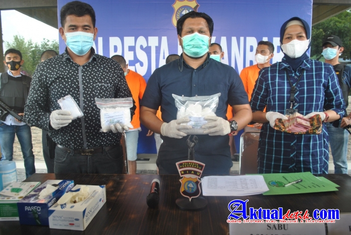 Polresta Pekanbaru Gulung 7 Tersangka Komplotan Jaringan Narkoba, Sita 2,9 Kilogram Sabu