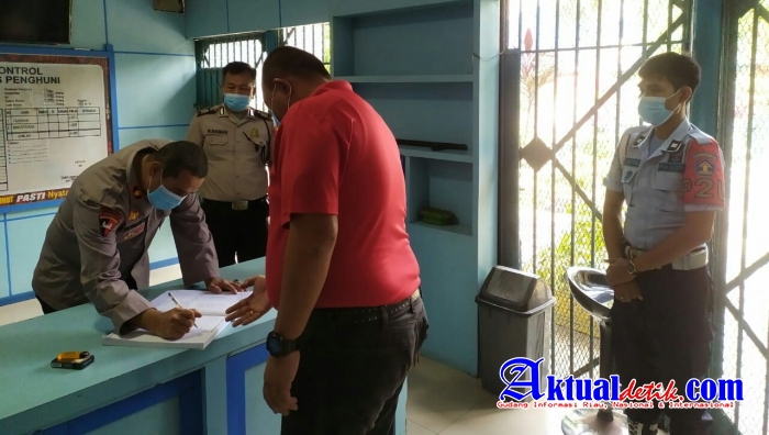 Kapolsek Medan Helvetia Sambangi Rutan Kelas 1 Medan