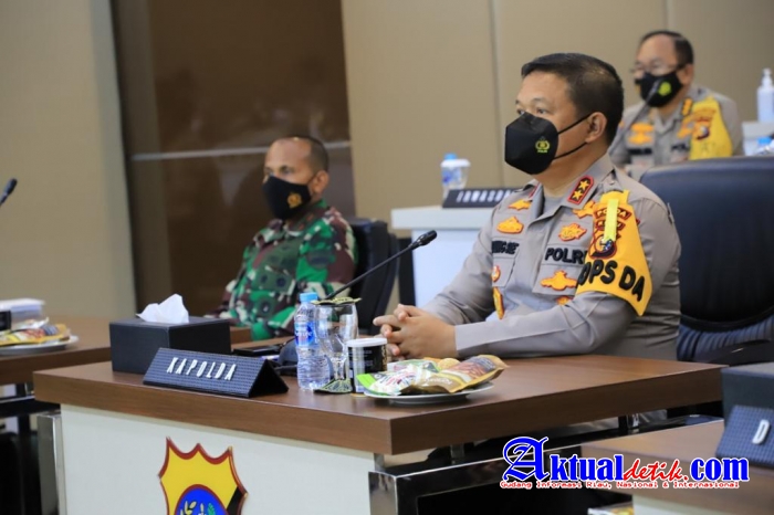 Kapolda Dan Wakil Kapolda Riau Hadiri Rapat Pimpinan TNI/Polri