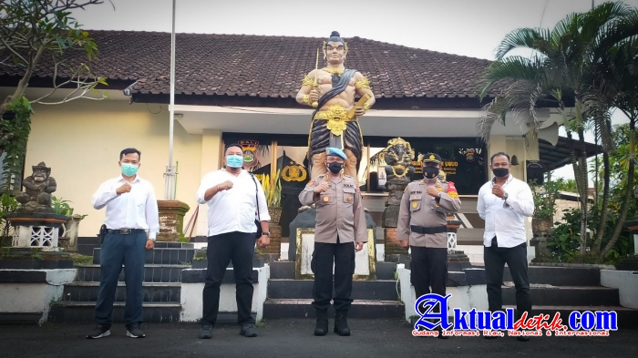 Kunjungi Mapolsek Ubud, Kabid Propam Polda Bali Cek Penanganan Covid-19 di Wilayah Ubud