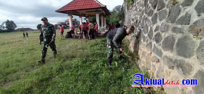 Sambut HUT RI Ke 78 Koramil 1619/07 Baturiti Ajak Warga Dan Siswa Siswa SD, Laksanakan Gotong Royong