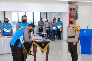 Panitia & Peserta Rekrutmen Tanda Tangani Pakta Integritas Dihadapan Kapolda Riau