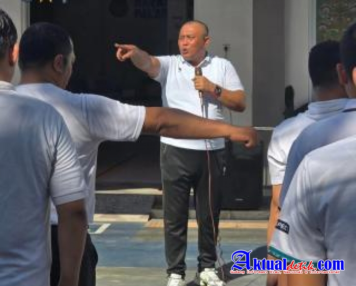 Pegawai Bapas Kelas I Palangka Raya mengikuti Kedisiplinan Dan meningkatkan Kekompakan 